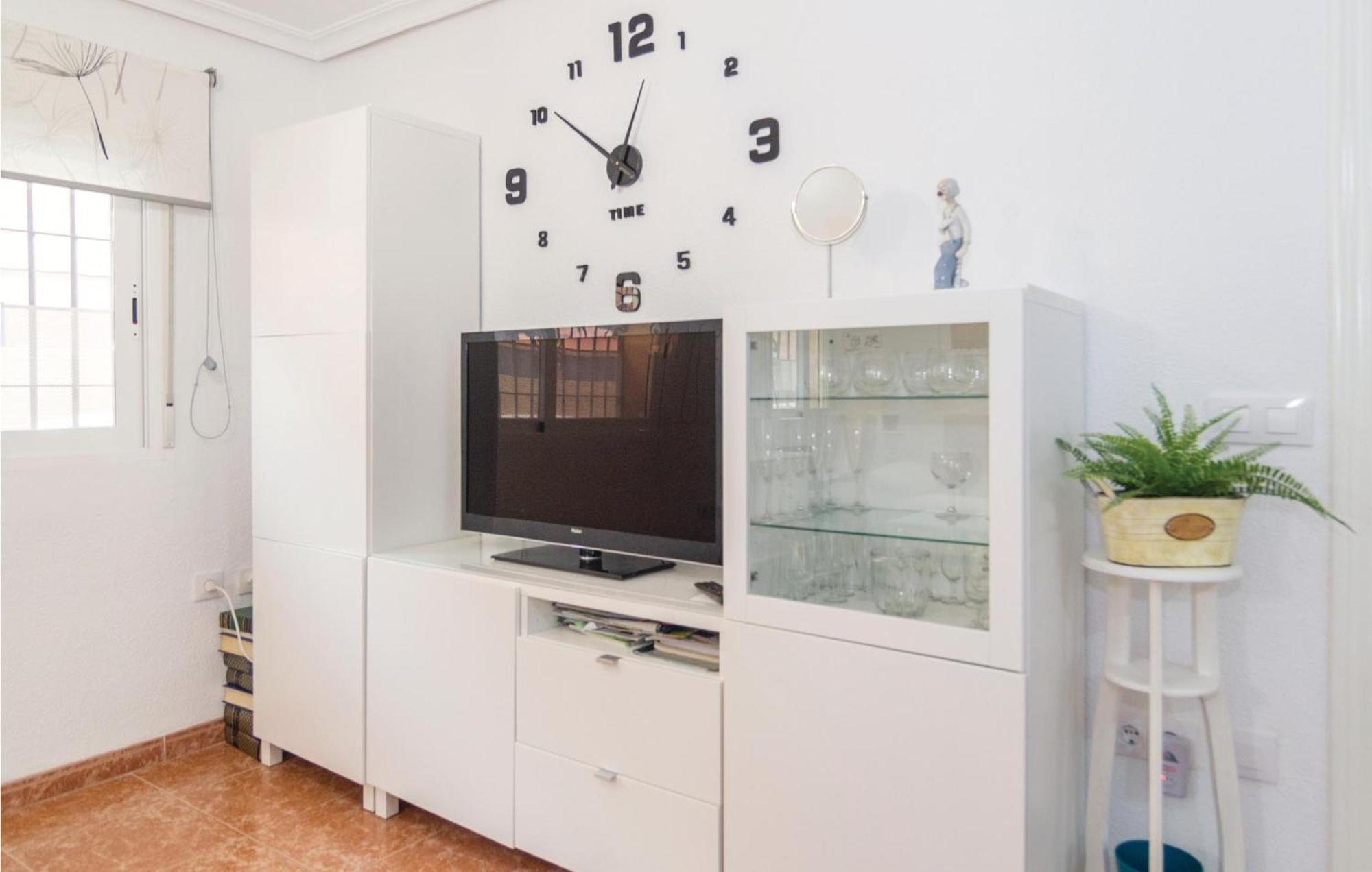 Stunning Apartment In Cordoba With Kitchen Bagian luar foto